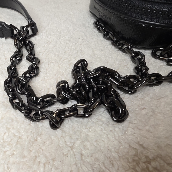 Marc Jacobs The Hot Shot Black Saffiano Leather Crossbody Bag - Picture 12 of 15